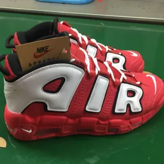 Nike Air More Uptempo Red White Black Tênis de Basquete