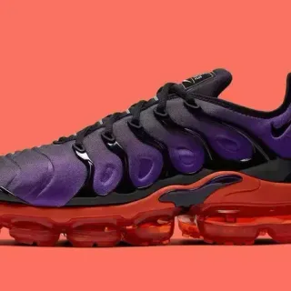 Nike Air VaporMax Plus Dégradé Violet Noir Translucide Rouge Orange Sneakers Lifestyle