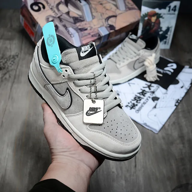 Nike बेज काला लो-टॉप सूड अपर स्केटबोर्ड जूते 2