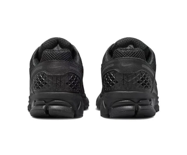 Nike Black Mesh and Synthetic Running Shoes 7