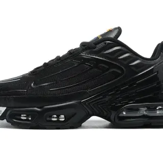 Nike Chaussures Lifestyle Noires Monochromatiques en Matériau Synthétique Cage à Couches