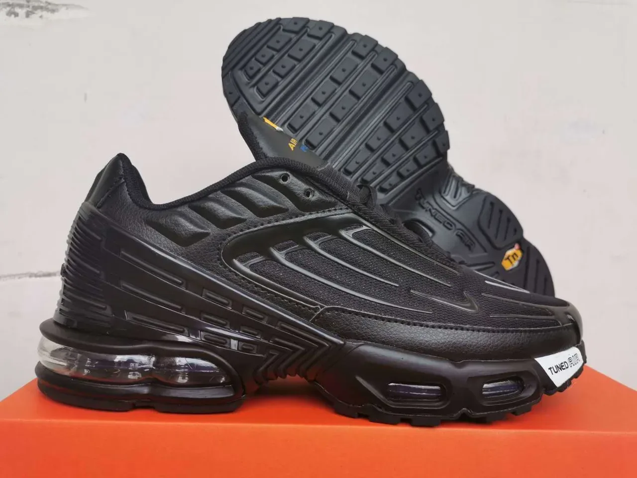 Nike Zapatillas Lifestyle Negras Monocromáticas de material sintético con capas Cage 8