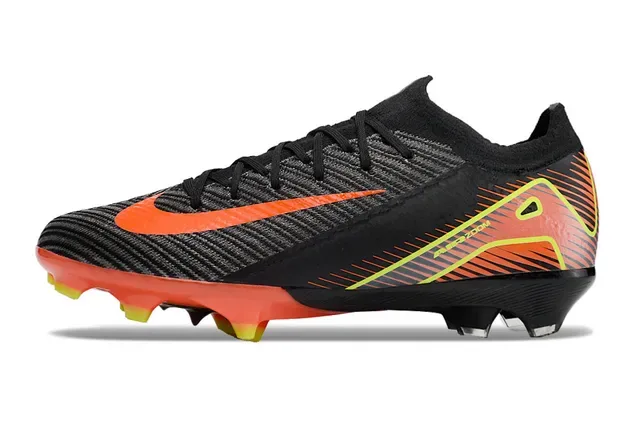 Nike Chaussures de football noir orange upper knit dynamic cage overlay terrain ferme 7