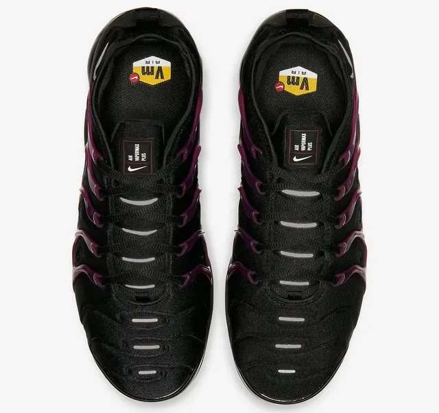 Nike Black Purple Knit Upper Glossy TPU Cage Lifestyle Sneakers 3
