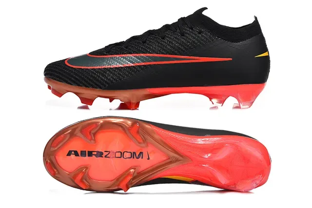 Nike Chaussures de football noir rouge Flyknit, tige basse, pour terrain ferme 9