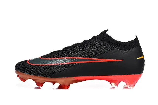 Nike Chaussures de football noir rouge Flyknit, tige basse, pour terrain ferme 10
