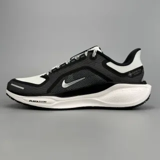 Nike Tênis de Corrida Preto Branco Superior de Malha Engenhada GORE-TEX Forro Impermeável