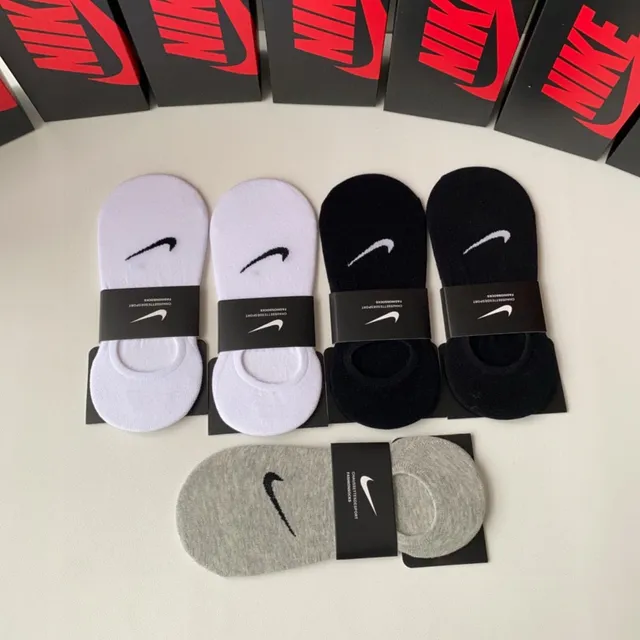 Nike Chaussettes Noires et Blanches No-Show Low-Cut 3