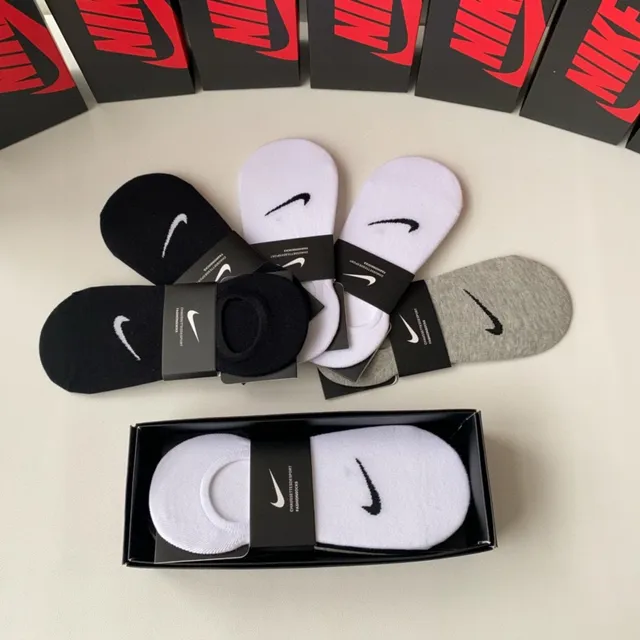 Nike Chaussettes Noires et Blanches No-Show Low-Cut 8