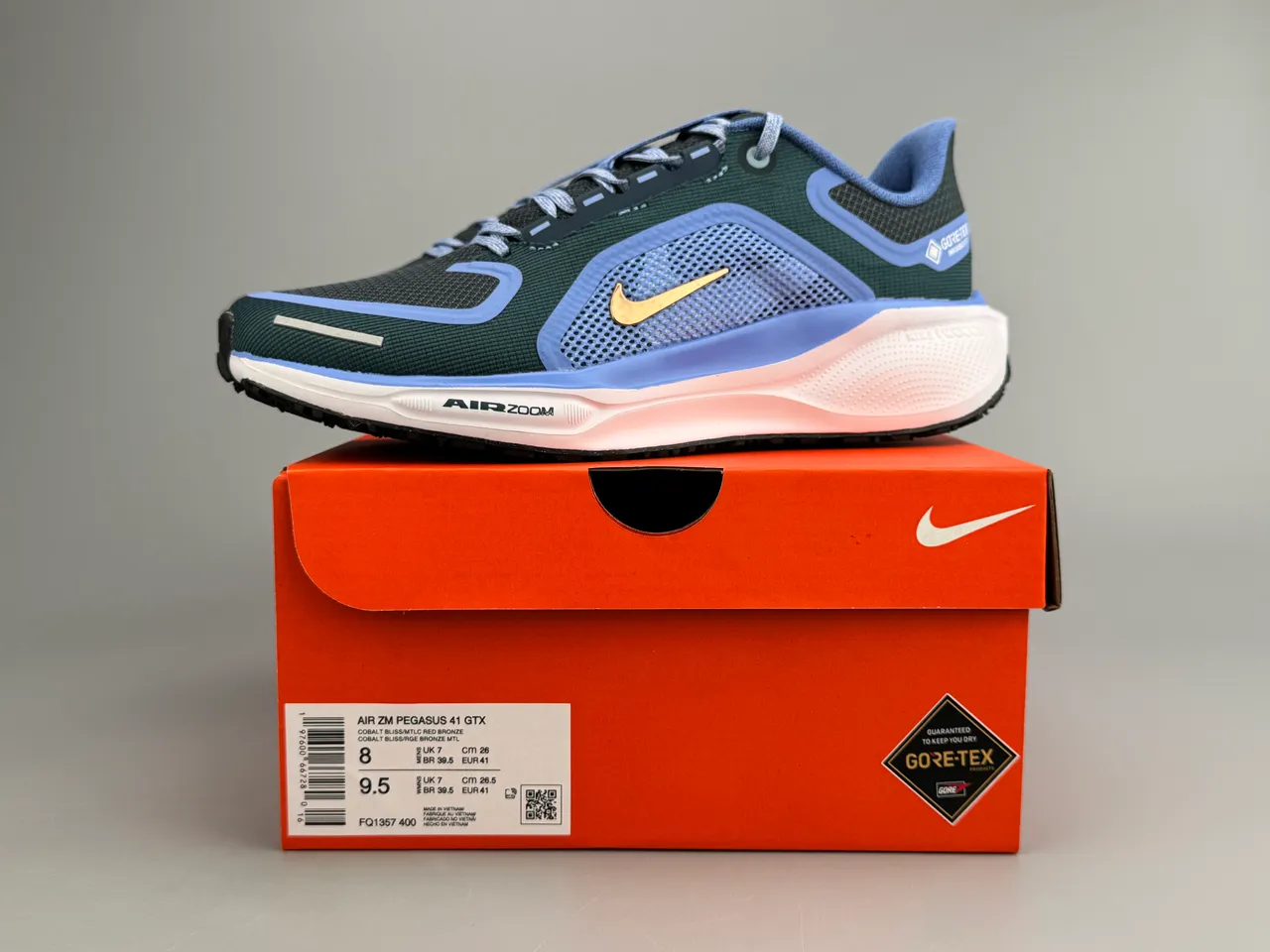 Nike Blue Gold Mesh And Synthetic Overlay Upper GORE-TEX Waterproof Lining Running Shoes 4