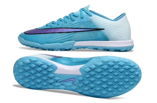 Nike Blue Purple Gradient Flyknit Upper Iridescent Swoosh Turf Soccer Shoes 6