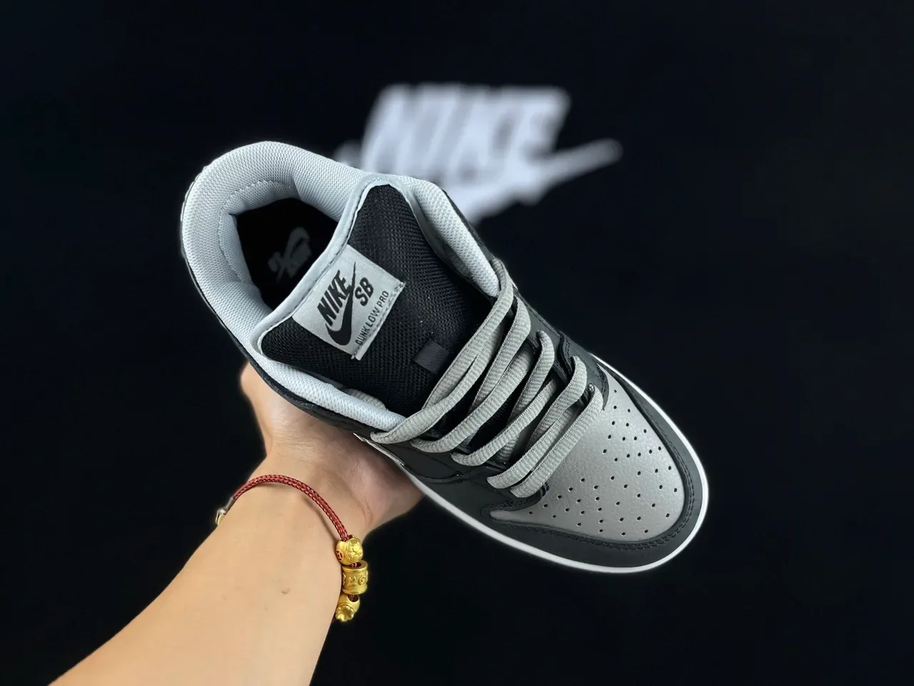 Nike Dunk Low gris et blanc lifestyle sneakers 3
