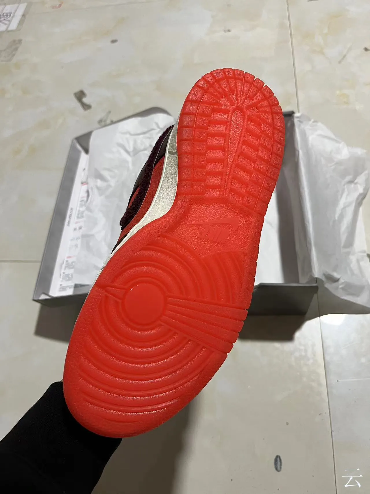 Nike Dunk Low खरगोश का वर्ष लाल भूरा स्केटबोर्ड जूते 6