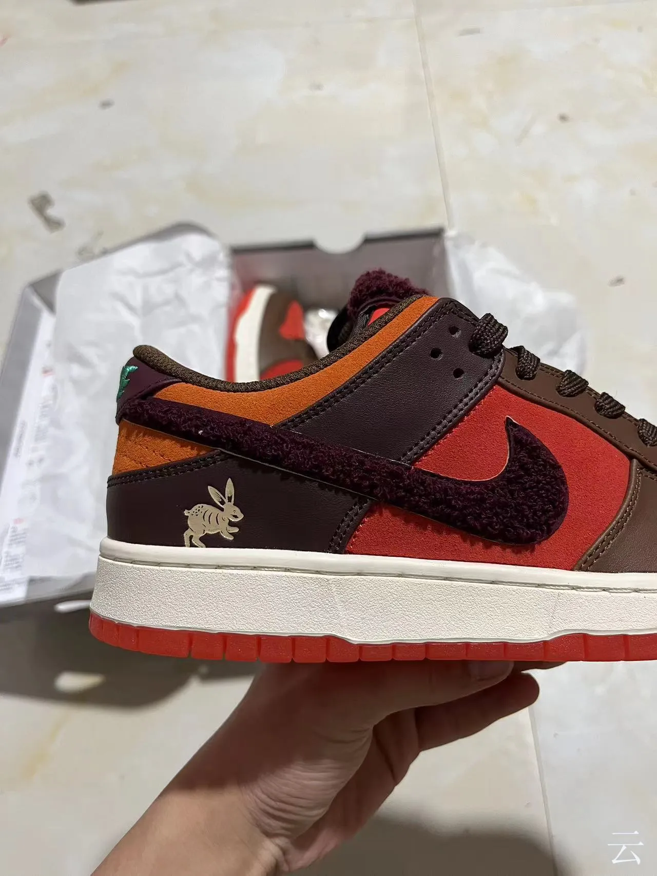 Nike Dunk Low खरगोश का वर्ष लाल भूरा स्केटबोर्ड जूते 8