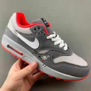 Nike رمادي أحمر منخفض القمة قماشي علوي أسلوب حياة حذاء رياضي