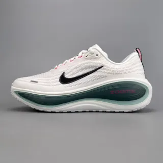 Nike Invincible Run أبيض وردي نسيج هندسي علوي موجي شفاف وسط أحذية الجري