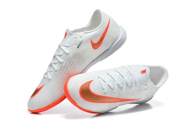 Nike Mercurial Flyweave Ultra أبيض برتقالي أحذية كرة القدم الداخلية 2
