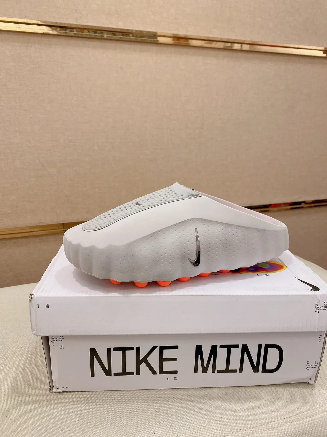Nike Mind Orange White Molded Wavy Sole Perforated Strap Upper Slippers 15