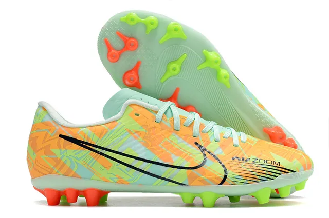 Nike Phantom GT Brown White Metallic Copper Synthetic Upper Swoosh Accent Firm-Ground Soccer Shoes 2