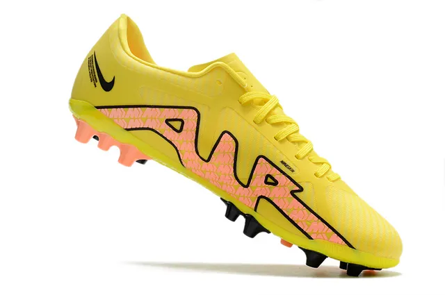 Nike Phantom GT Brown White Metallic Copper Synthetic Upper Swoosh Accent Firm-Ground Soccer Shoes 22