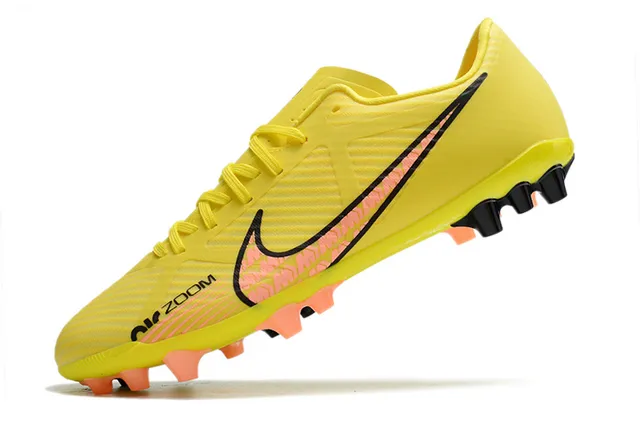 Nike Phantom GT Brown White Metallic Copper Synthetic Upper Swoosh Accent Firm-Ground Soccer Shoes 23