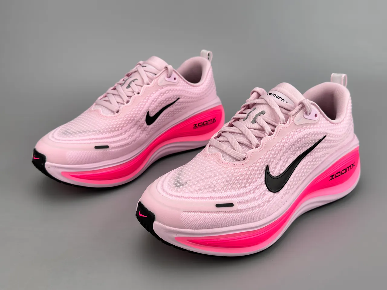Nike Pink Black Engineered Knit Upper Full-Length ZoomX Midsole Running Shoes 7