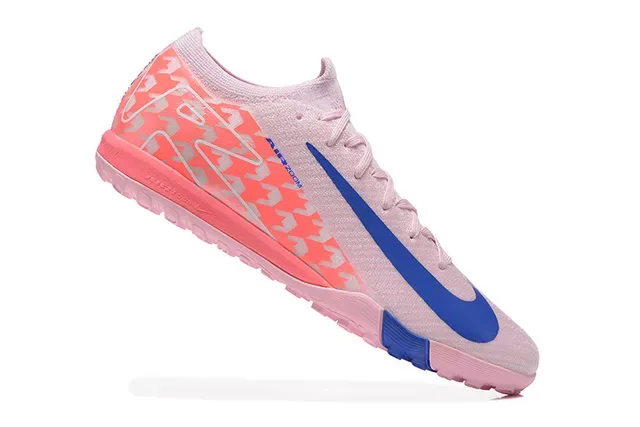 Nike Pink Blue Low-Cut Knit Upper Turf Soccer Shoes 4