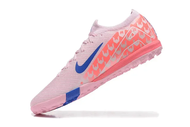Nike Pink Blue Low-Cut Knit Upper Turf Soccer Shoes 5