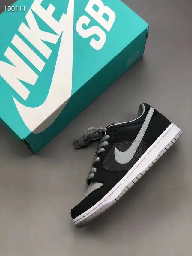 Nike SB Dunk Low Black Light Gray White Skateboard Shoes 8