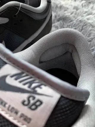 Nike SB Dunk Low Black Light Gray White Skateboard Shoes 17