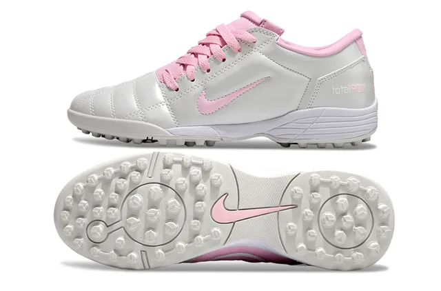 Nike Total 90 III أحذية كرة القدم تيرف أبيض وردي 4