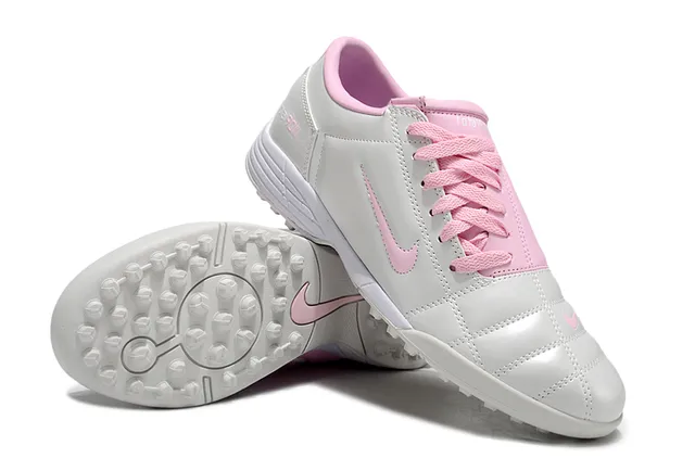 Nike Total 90 III أحذية كرة القدم تيرف أبيض وردي 6