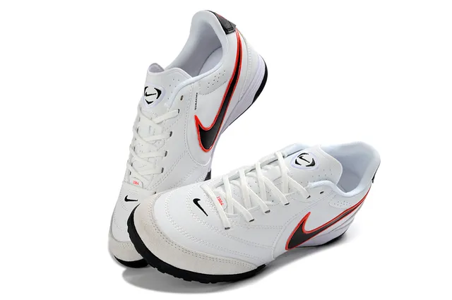 Nike White Black Low-Top Synthetic Leather Upper Artificial-Grass Soccer Shoes 7