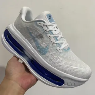 Nike श्वेत नीली इंजीनियर मेश अपर दृश्यमान Air Zoom यूनिट रनिंग जूते