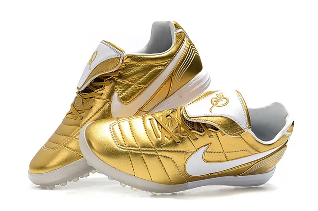 Nike White Gold Low-Cut Synthetic Upper Quilted Vamp Artificial-Grass Soccer Shoes 2