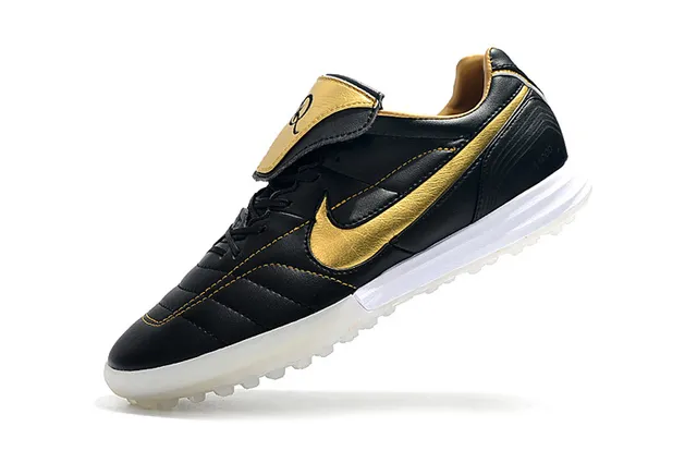Nike White Gold Low-Cut Synthetic Upper Quilted Vamp Artificial-Grass Soccer Shoes 14