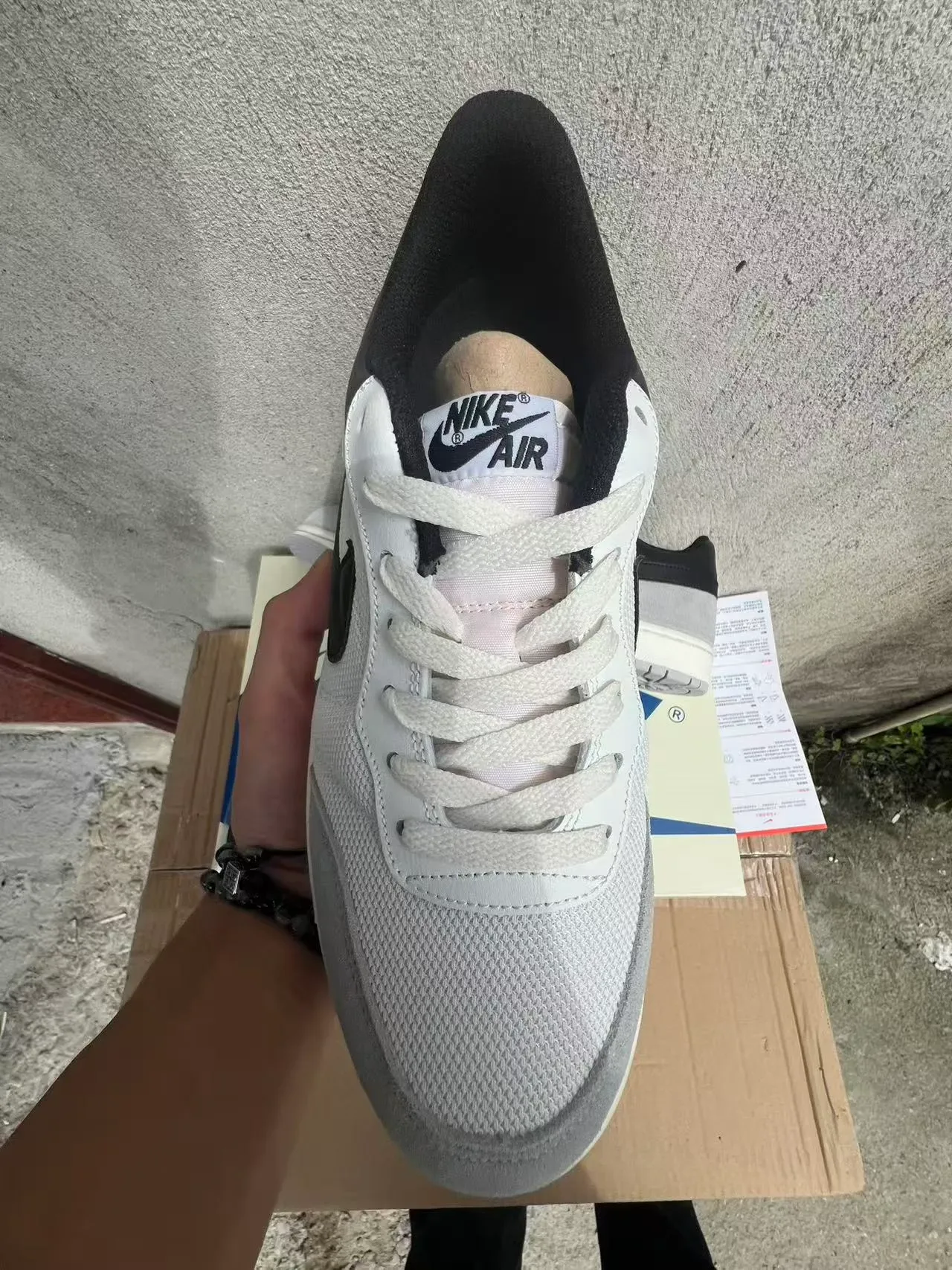 Nike White Gray Low-Top Mesh And Suede Upper Lifestyle Sneakers 3