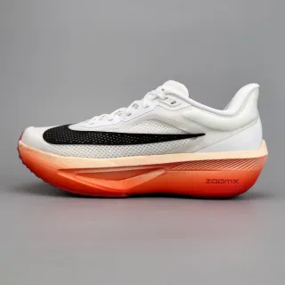 Nike أبيض برتقالي علوة شبكية مصممة منحوتة ZoomX وسط أحذية جري
