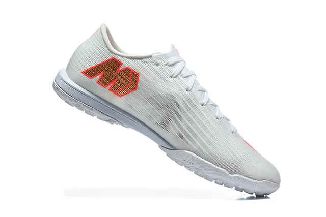 Nike White Orange Flyweave Knit Upper Low-Cut Collar Turf Soccer Shoes 3