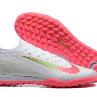 Nike Chaussures de football en herbe artificielle à coupe basse, tige en maille, avec crampons vifs blanc et rose