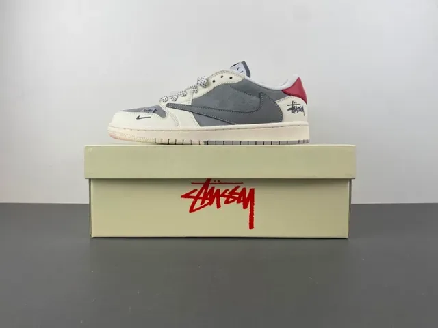 Nike x Stussy Dunk Low Off-White Gray Red Zapatillas Lifestyle 15