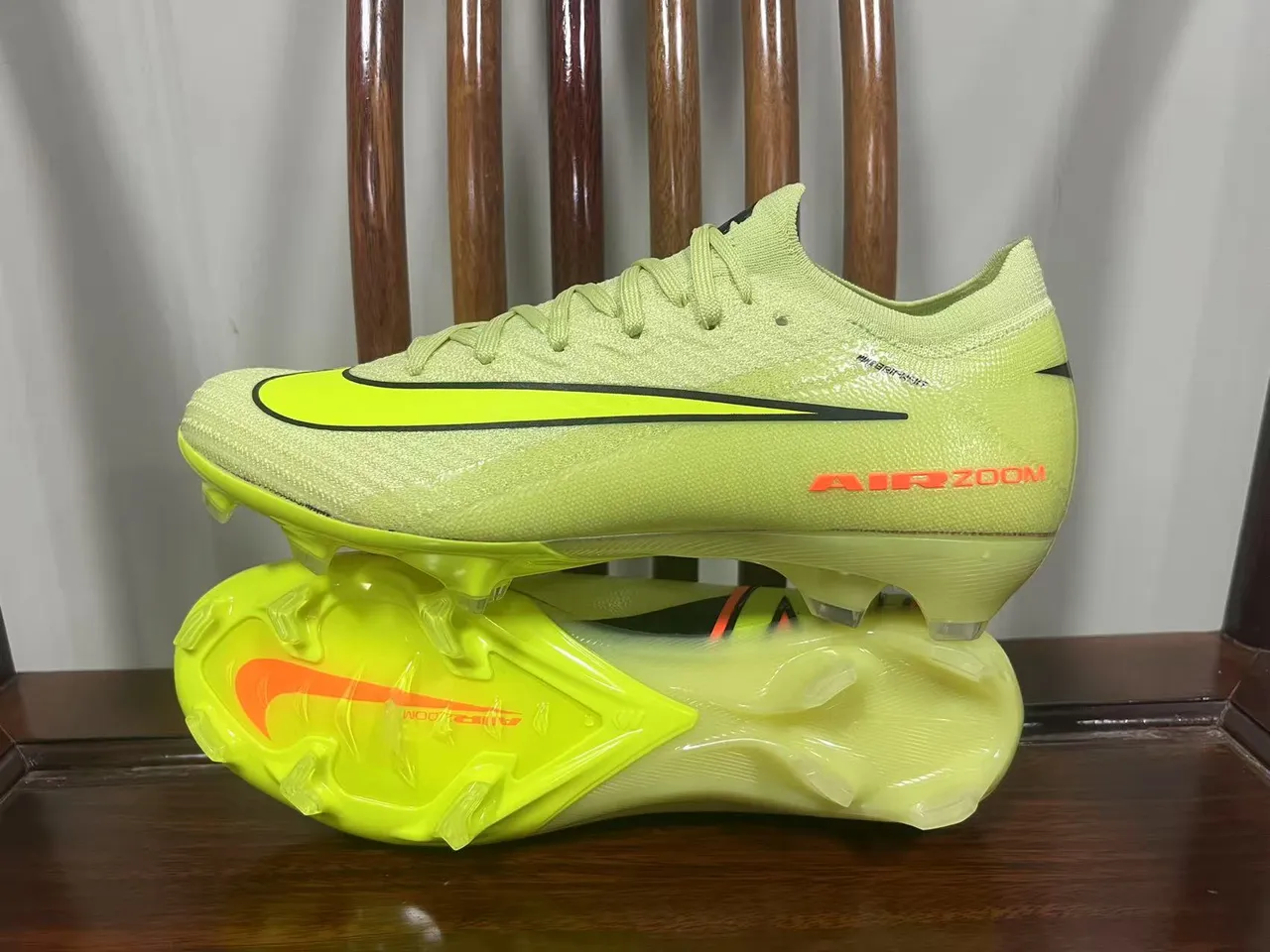 Nike Amarillo Naranja Flyknit parte superior corte bajo cuello de calcetín Firm-Ground Zapatos de fútbol 7