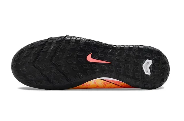 Nike Yellow Orange Knit Upper Gradient Graphic Overlay Turf Soccer Shoes 6