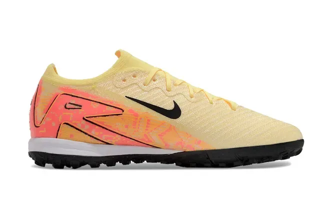 Nike Yellow Orange Knit Upper Gradient Graphic Overlay Turf Soccer Shoes 7
