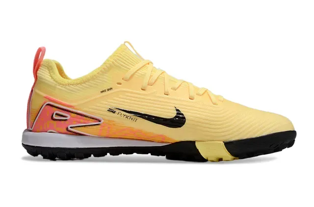 Nike أحذية كرة القدم أصفر وردي حياكة تدرجي تيرف 7