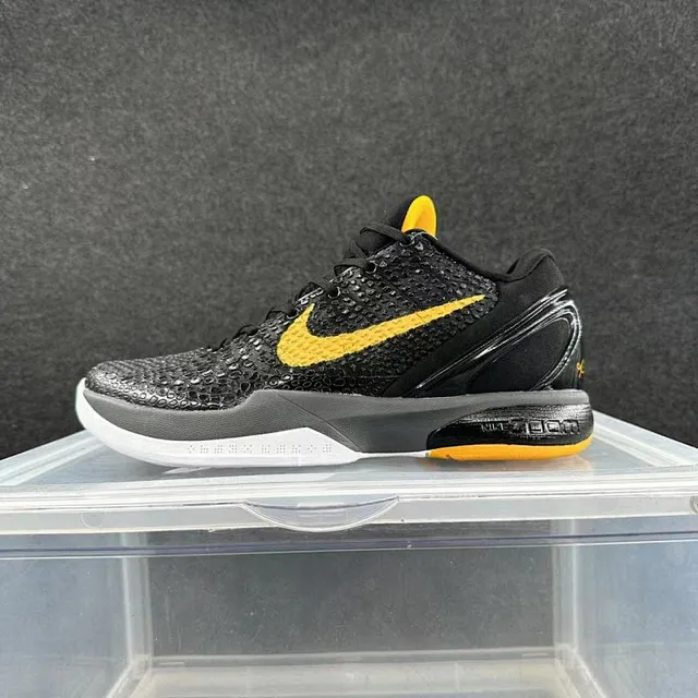 Nike Zoom Kobe VI Tênis de basquete preto e amarelo 2