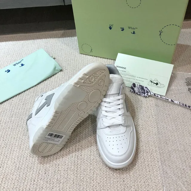 Off-White Arrow White and Gray Lifestyle Sneakers 3