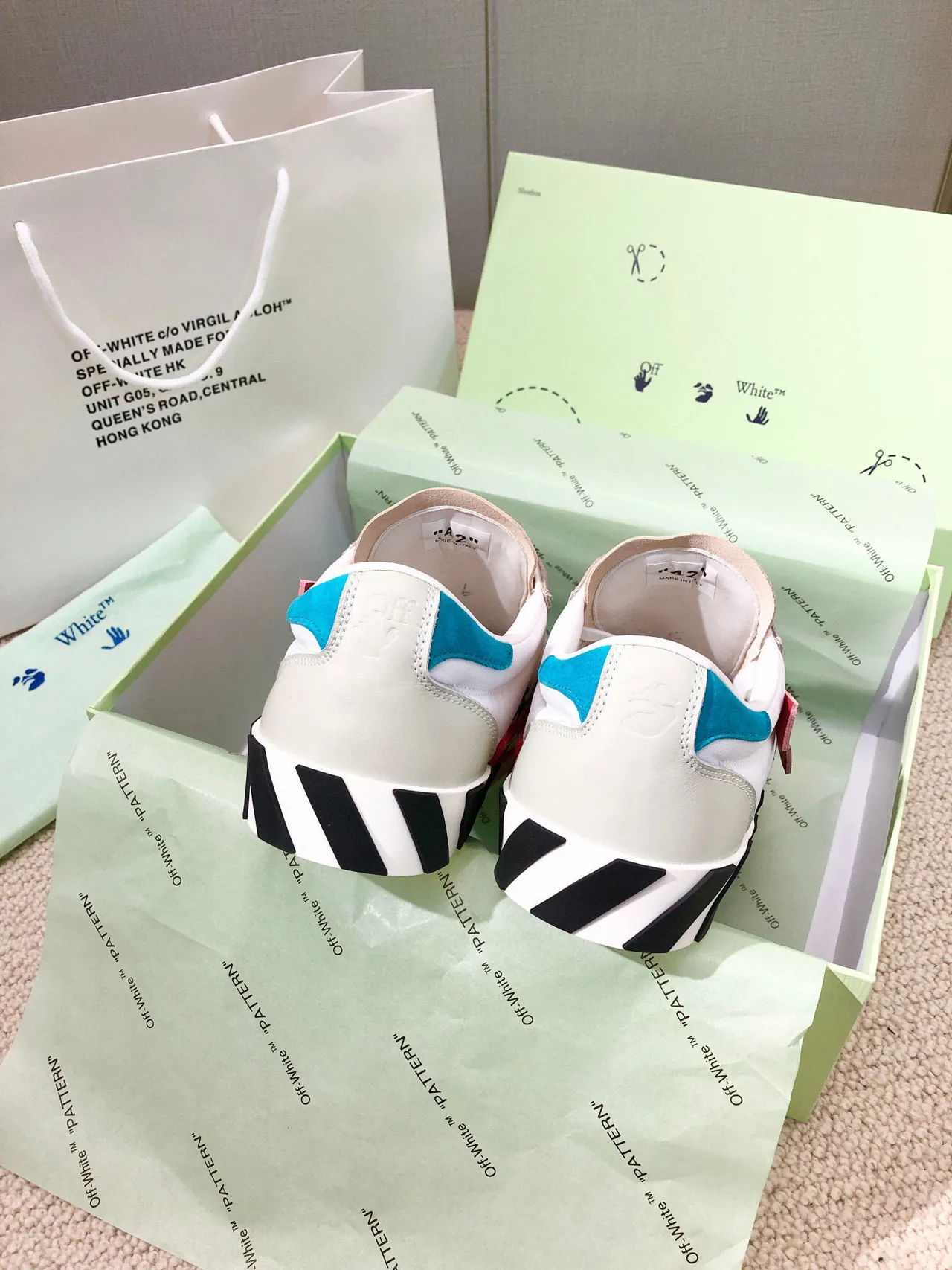 Off-White Red Industrial Design Zip-Tape Arrow Lifestyle Sneakers 6