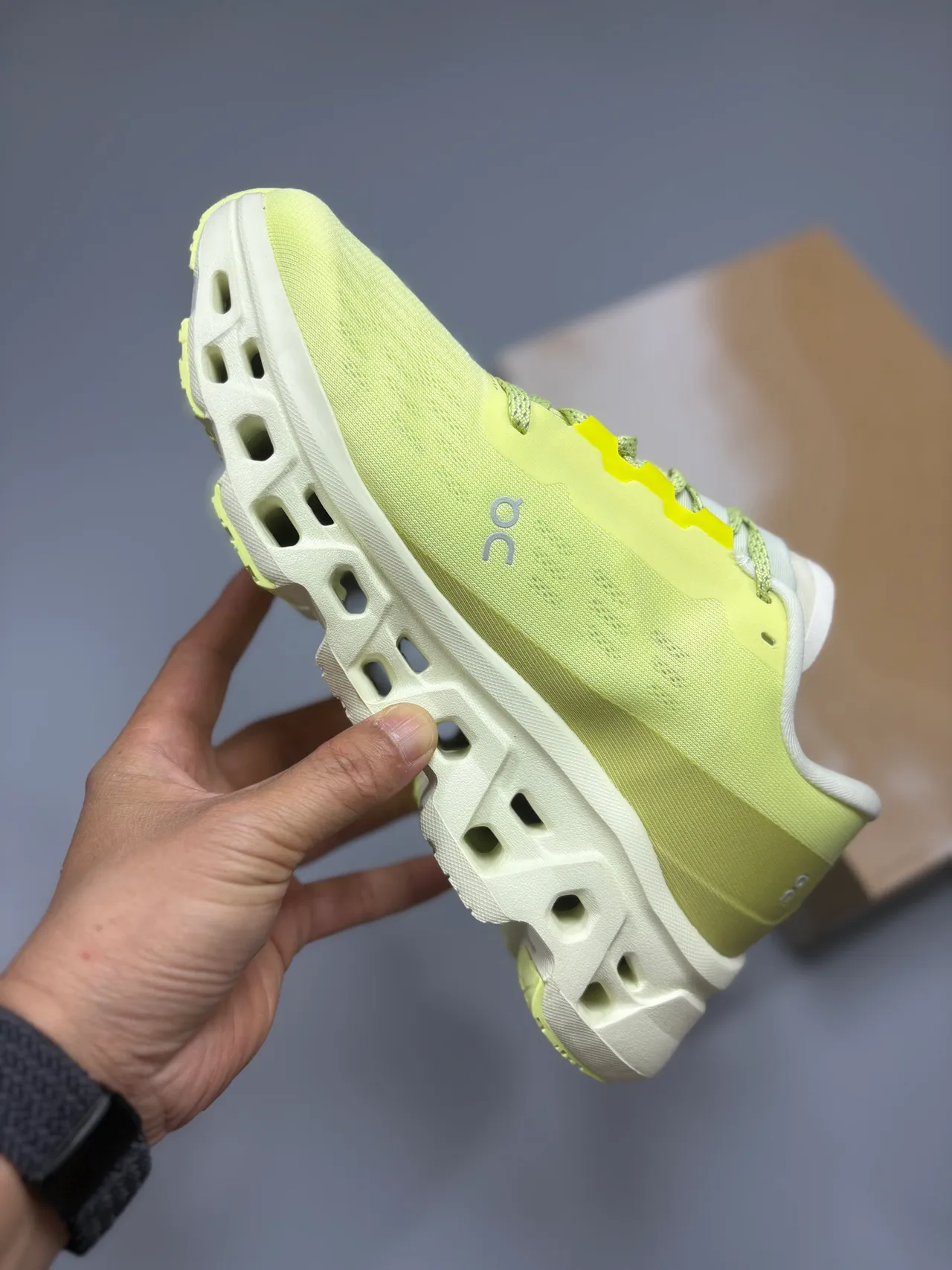 On Cloudmonster Lime Yellow 跑步鞋 3