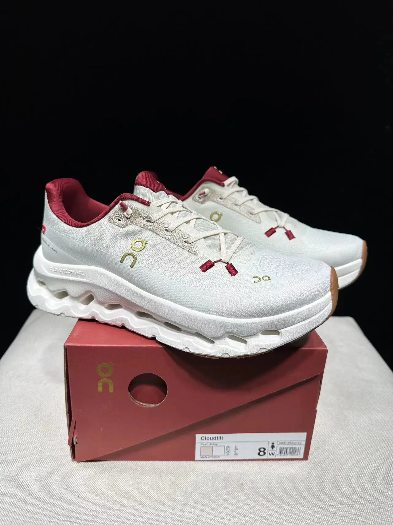 On Cloudmonster Zapatillas de correr Off-White y Rojo 7